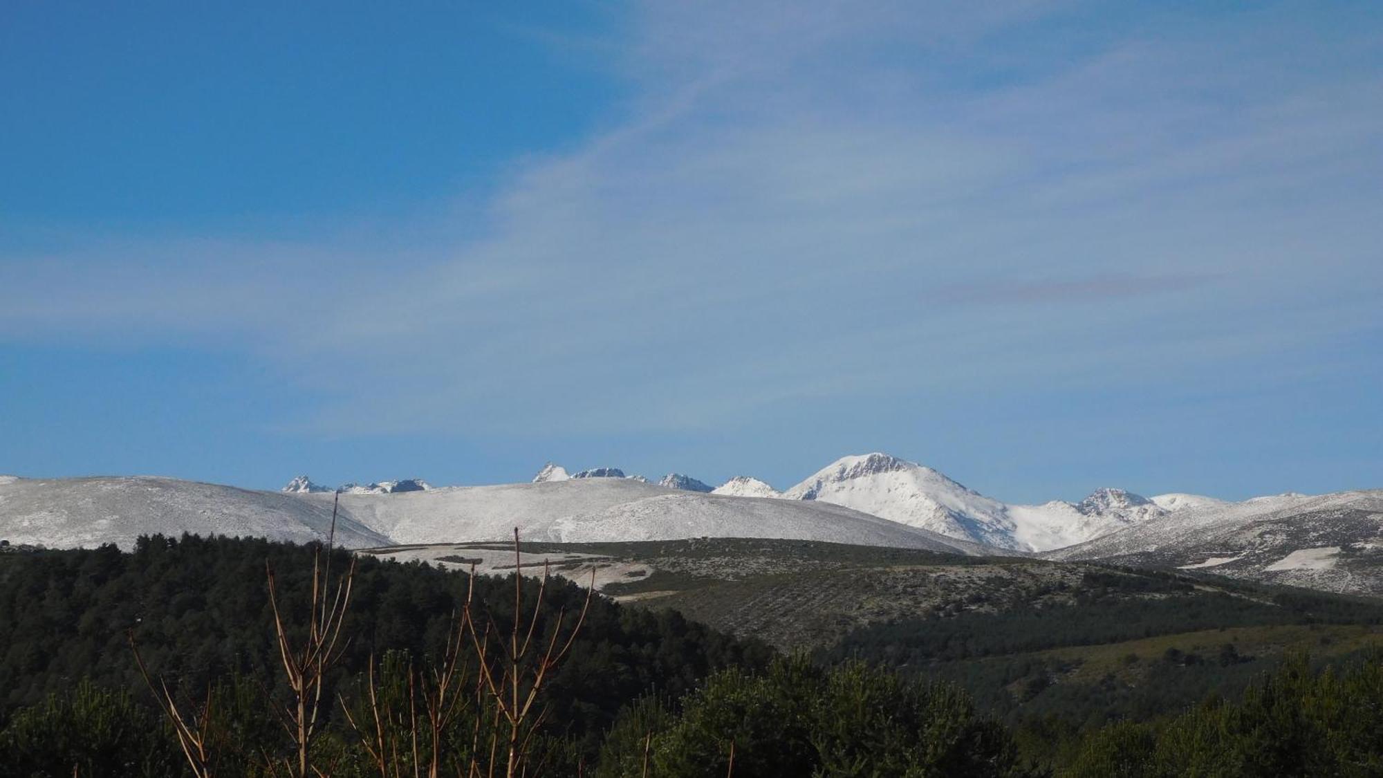 La Silla De La Reina Villa Наваредонда де Гредос Екстериор снимка